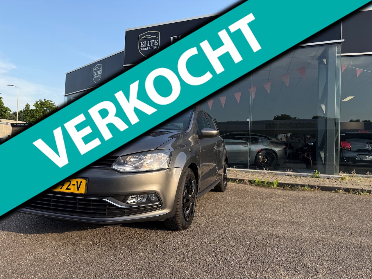 Volkswagen Polo - 1.2 TSI Comfortline I Automaat I Airco I Cruise control I Navi I - AutoWereld.nl