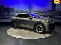 Volkswagen T-Roc - 1.5 eTsi R-Line First Edition *Led*Camera