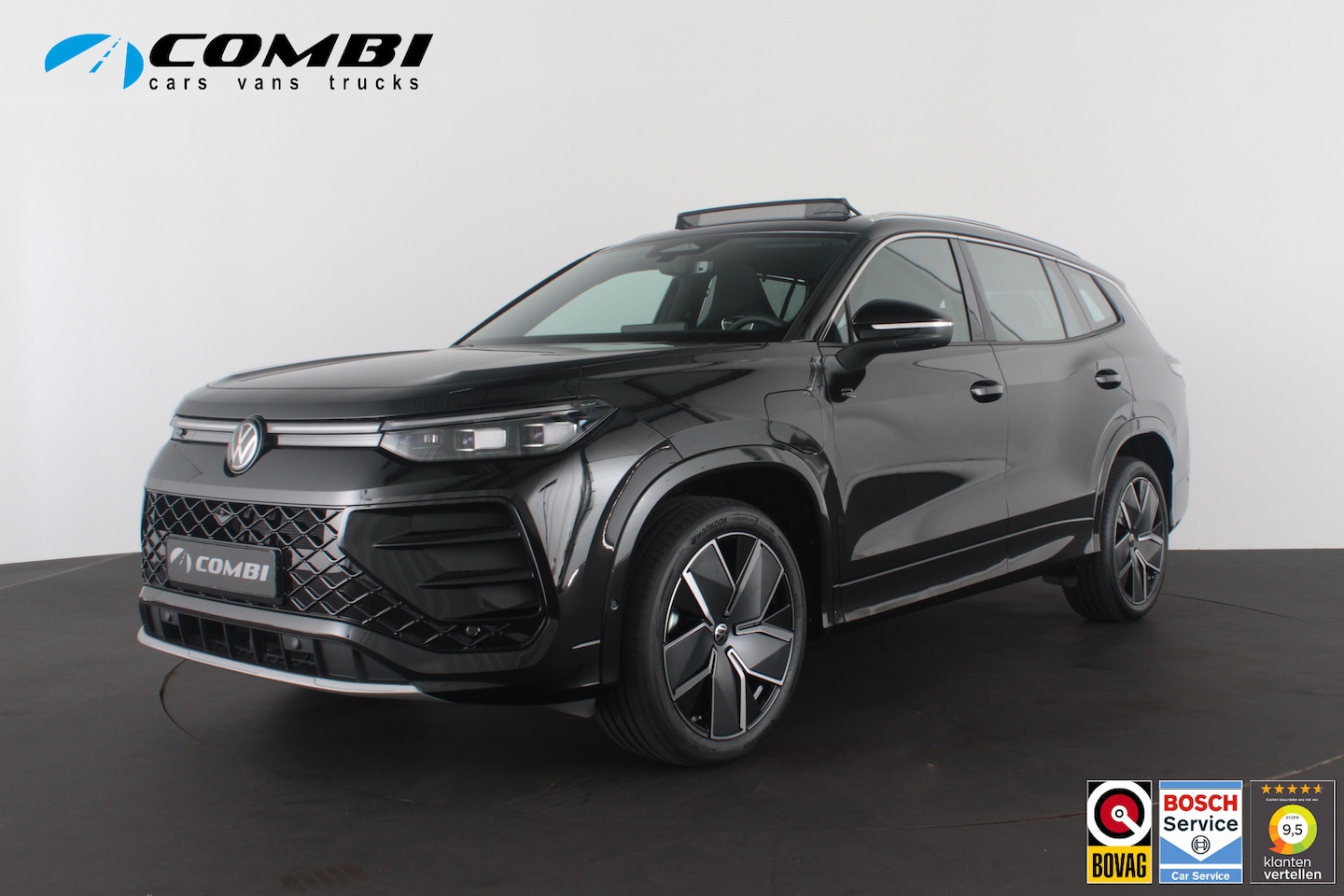 Volkswagen Tayron - 1.5 eHybrid R-Line Edition > 272pk/Pano.schuifdak/Trekhaak/116km WLPT Plug-in hybride - AutoWereld.nl