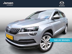 Skoda Karoq - 1.0 TSI Business Edition Getinte ramen - 17Inch LMV - Parkeersensoren V+A - Apple Carplay/