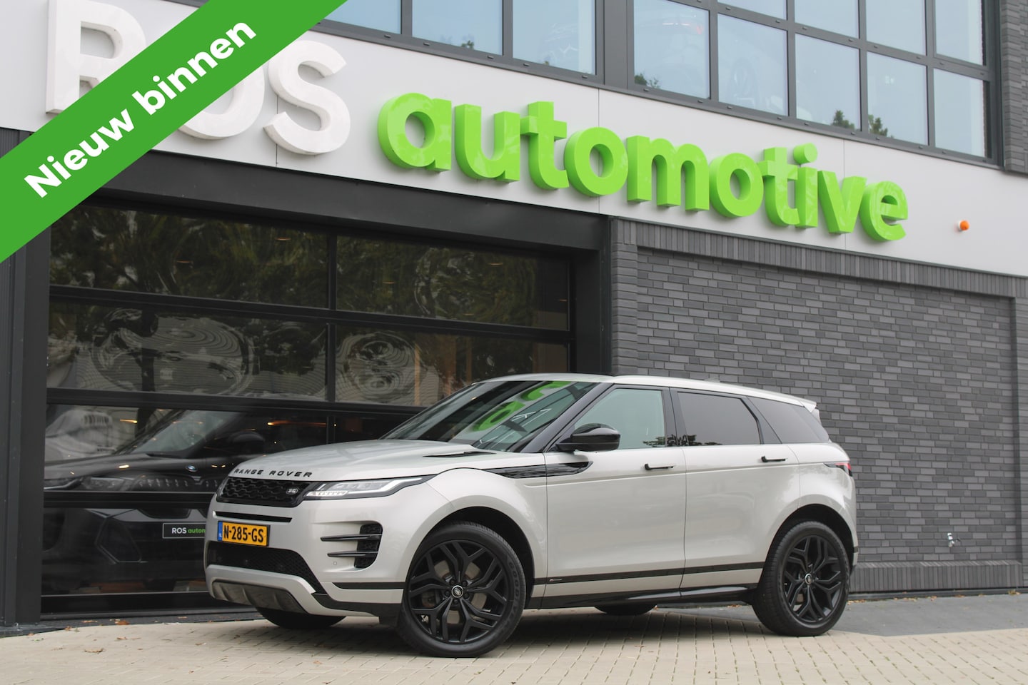 Land Rover Range Rover Evoque - 2.0 D180 AWD R-Dynamic S | BTW | PANORAMADAK | KEYLESS | DODE HOEK | CAMERA | DEALER ONDH - AutoWereld.nl