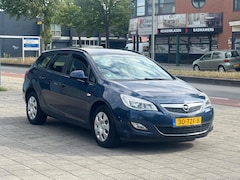 Opel Astra Sports Tourer - 1.4-airco/apk 08-2027/2eigenaar/Navigatie