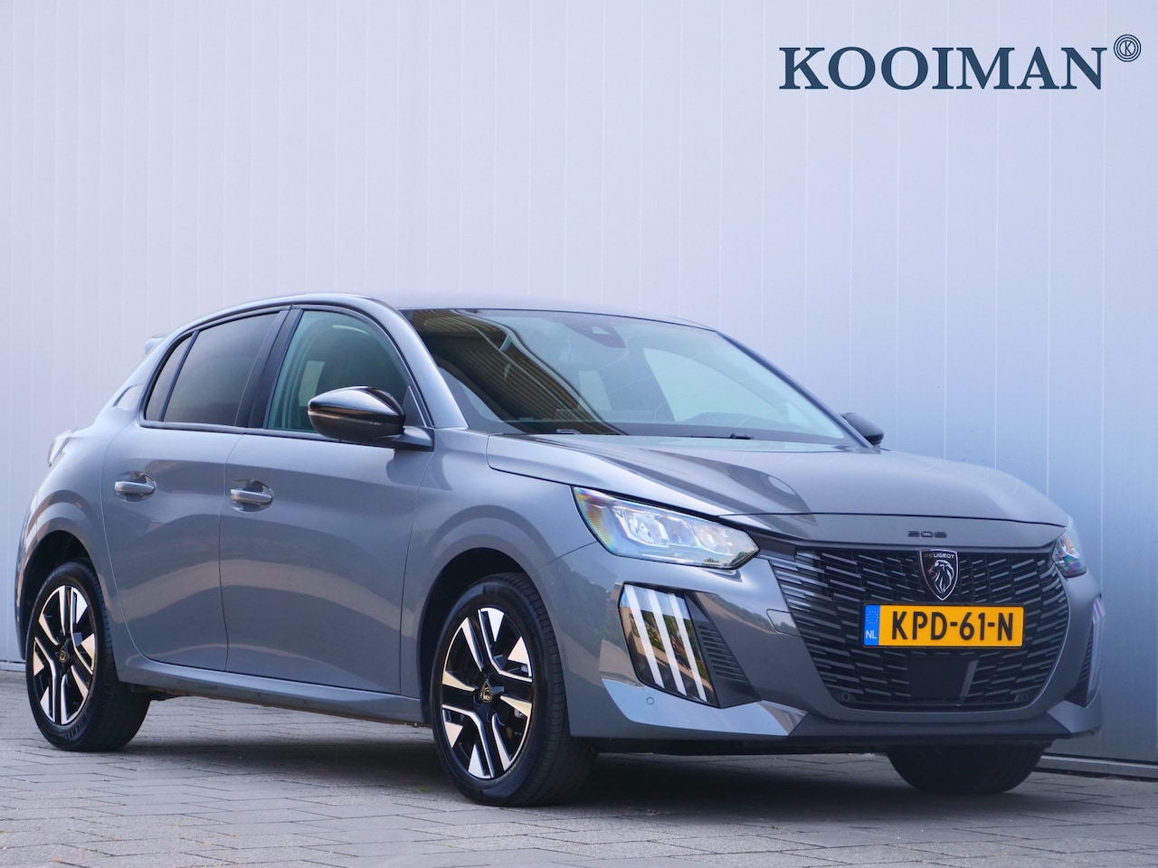 Peugeot 208 - 1.2 Hybrid 110 e-DCS6 Allure 110 Pk Automaat Apple Carplay / DAB / PDC - AutoWereld.nl