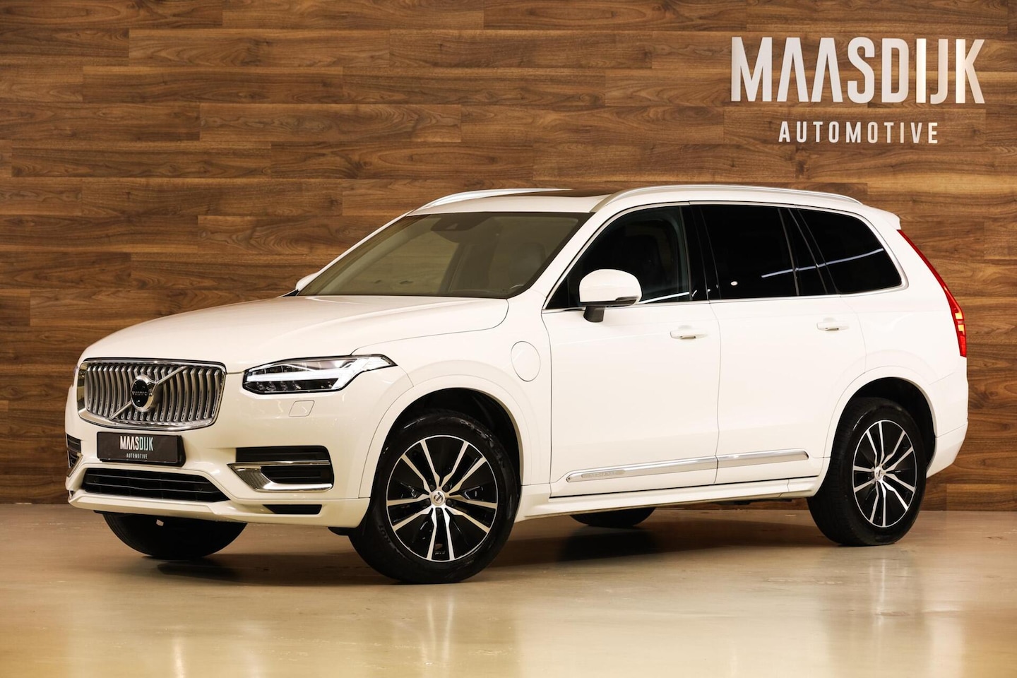 Volvo XC90 - 2.0 T8 Recharge AWD Inscription|7P|Pano|HUD|H&K| - AutoWereld.nl