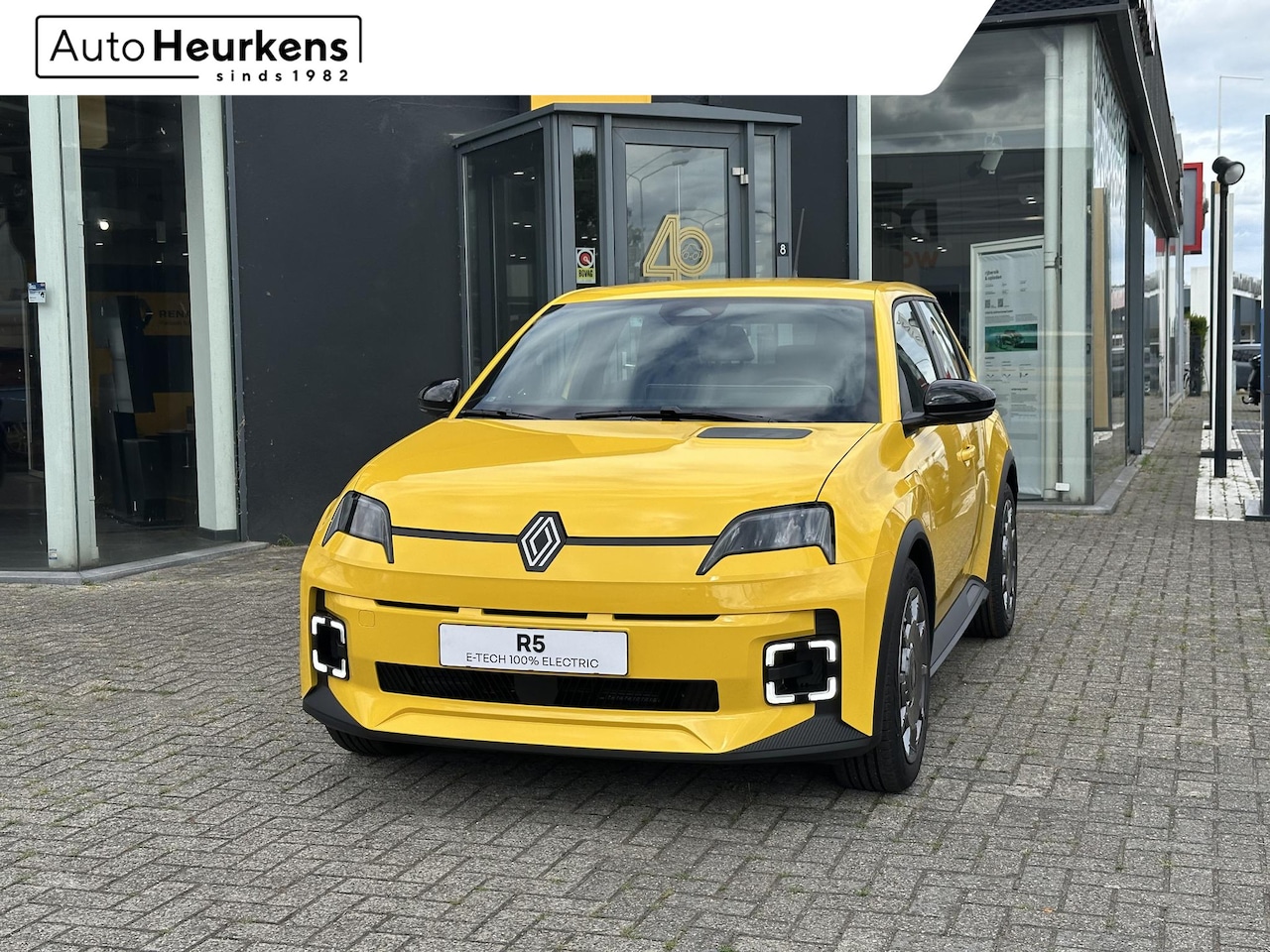 Renault 5 - Evolution 150 pk Comfort Range l Meer dan € 2.000 voorraadvoordeel l 5 jaar fabrieksgarant - AutoWereld.nl