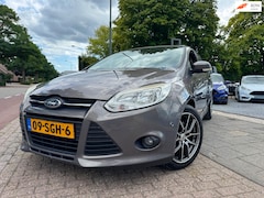 Ford Focus Wagon - 1.6 EcoBoost A-C Elek Pakket Lmv Pdc Navi