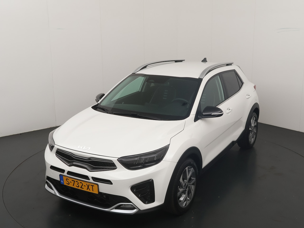 Kia Stonic - 1.0 T-GDi MHEV 100pk GT-Line | Trekhaak | Stoelverwarming | Stuurwielverwarming | Clima | - AutoWereld.nl