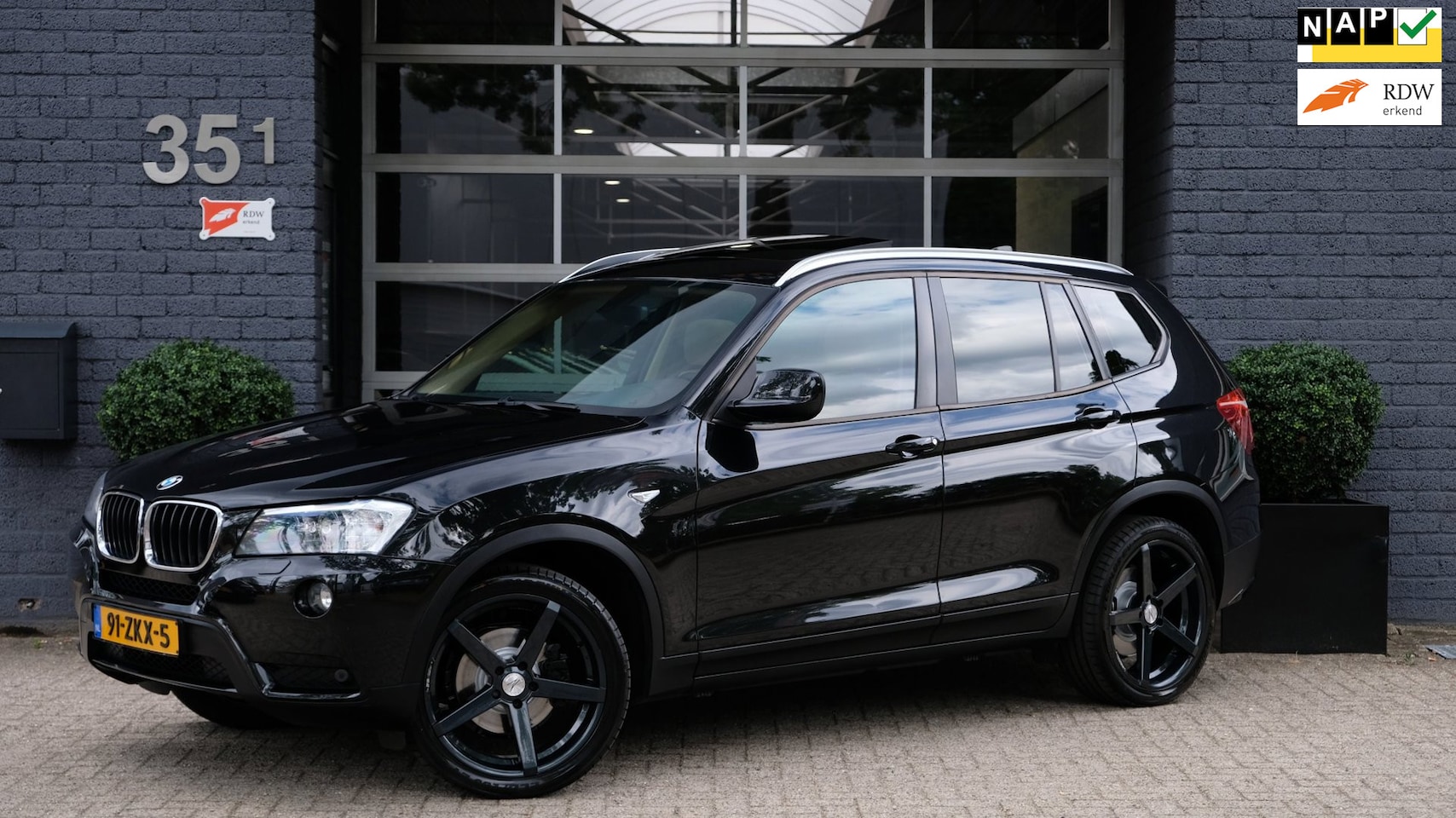 BMW X3 - XDrive20i High Executive Leder 20'' Z-Performance Panorama - AutoWereld.nl