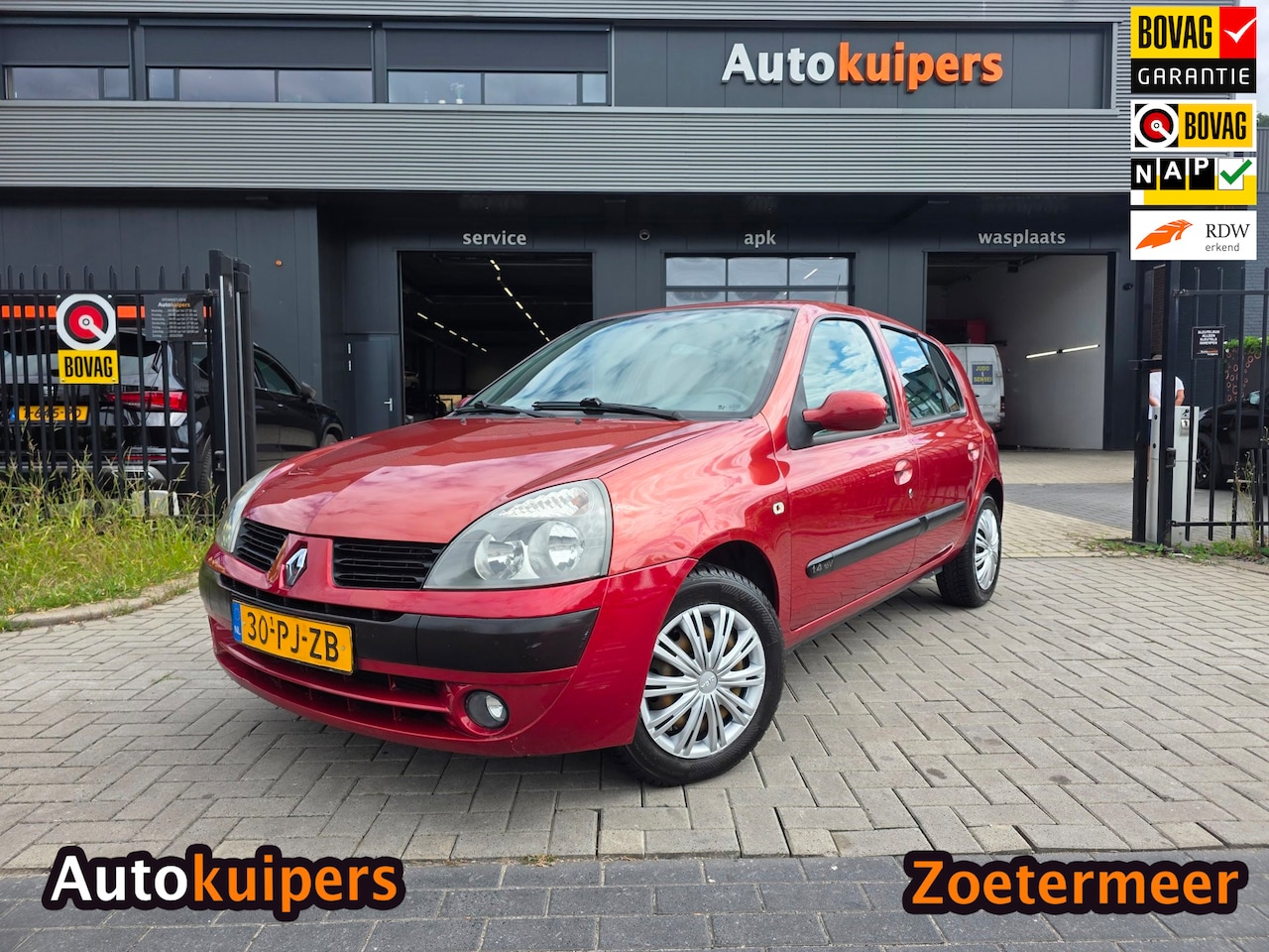 Renault Clio - 1.4-16V Dynamique Luxe | AUTOMAAT | Met o.a. airco, elektrische ramen, bluetooth radio, en - AutoWereld.nl