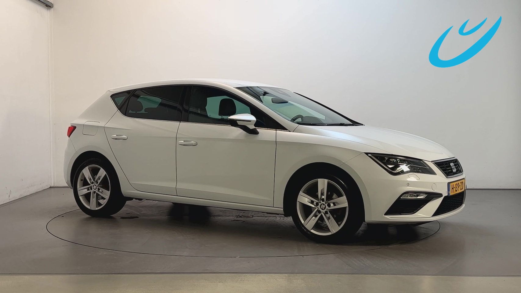 SEAT Leon - 1.0 TSI 116pk FR Ultimate Edition LED Stoelverwarming Camera Trekhaak Leder-Stof - AutoWereld.nl