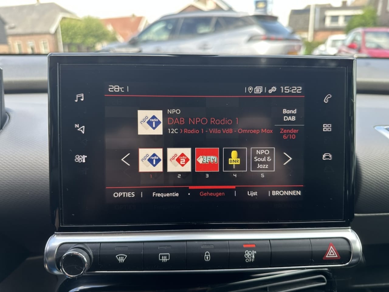 Citroën C4 Cactus - 1.2 110PK Business Navi/Carplay/PDC