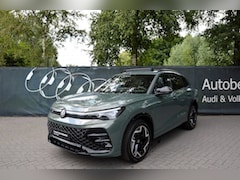 Volkswagen Tiguan - 1.5 eHybrid |R-Line| Black Style|Stoelventilatie|Harman Kardon|Panoramadak|