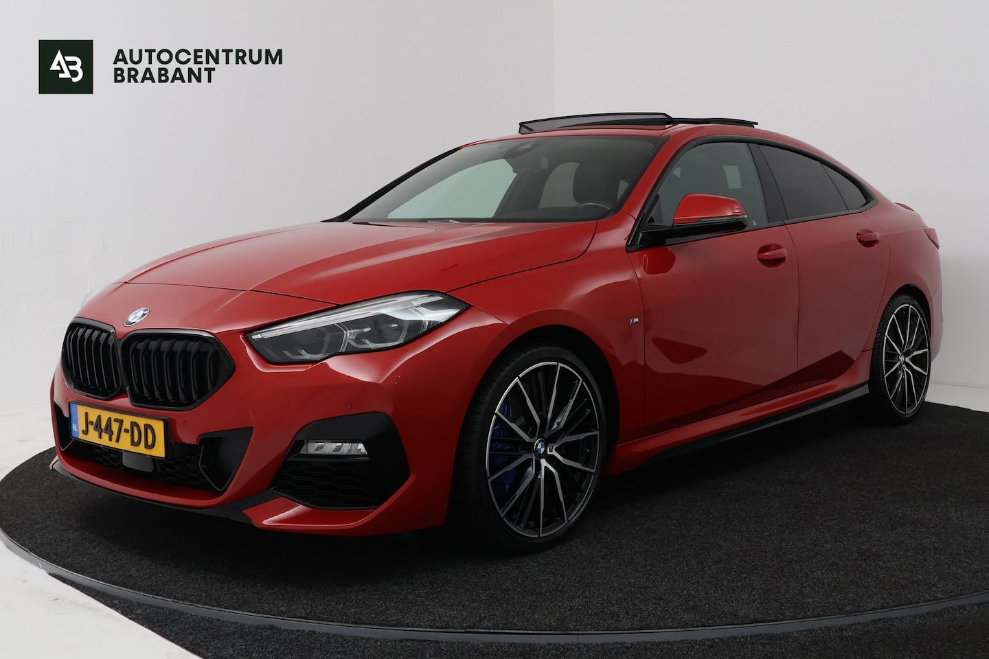 BMW 2-serie Gran Coupé - 218i Executive Edition (PANORAMADAK, SFEERVERLICHTING, NAVIGATIE, CRUISE CONTROL, DEALER O - AutoWereld.nl