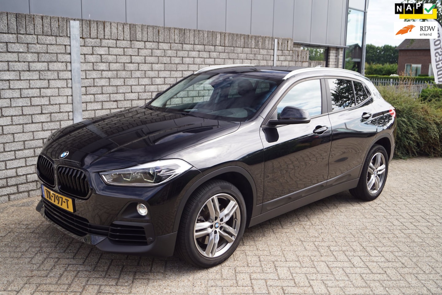 BMW X2 - SDrive20i High Executive Autom Leder Stoelverw Navi Camera Clima Head-Up LED Kopl Cruise 2 - AutoWereld.nl