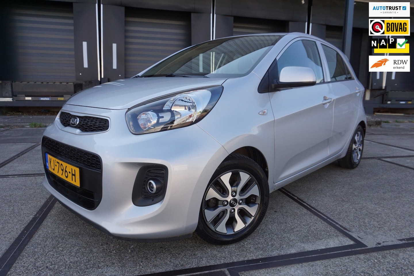 Kia Picanto - 1.0 CVVT EconomyPlusLine 1.0 CVVT EconomyPlusLine - AutoWereld.nl