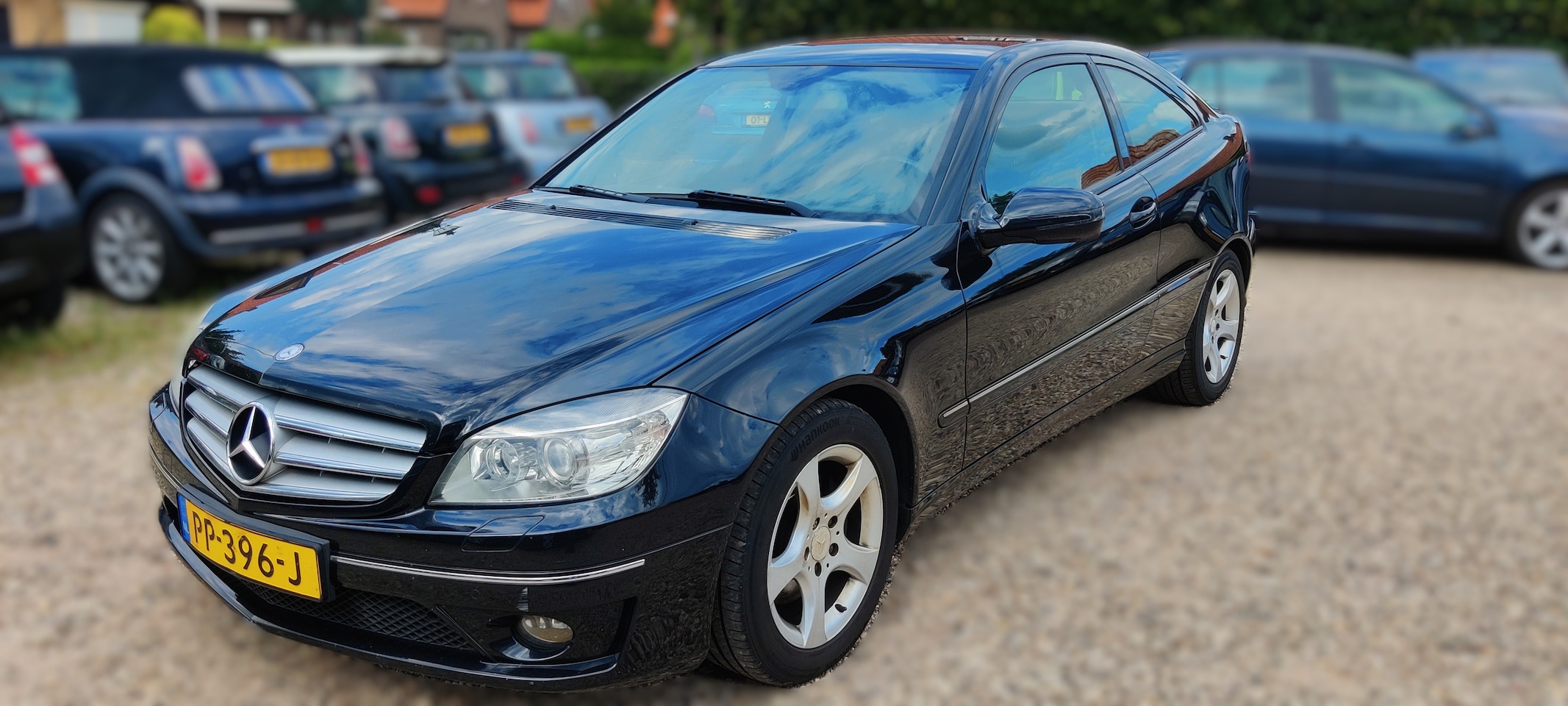 Mercedes-Benz CLC-klasse - 200 K. Airco, cruise control, boekjes aanwezig).