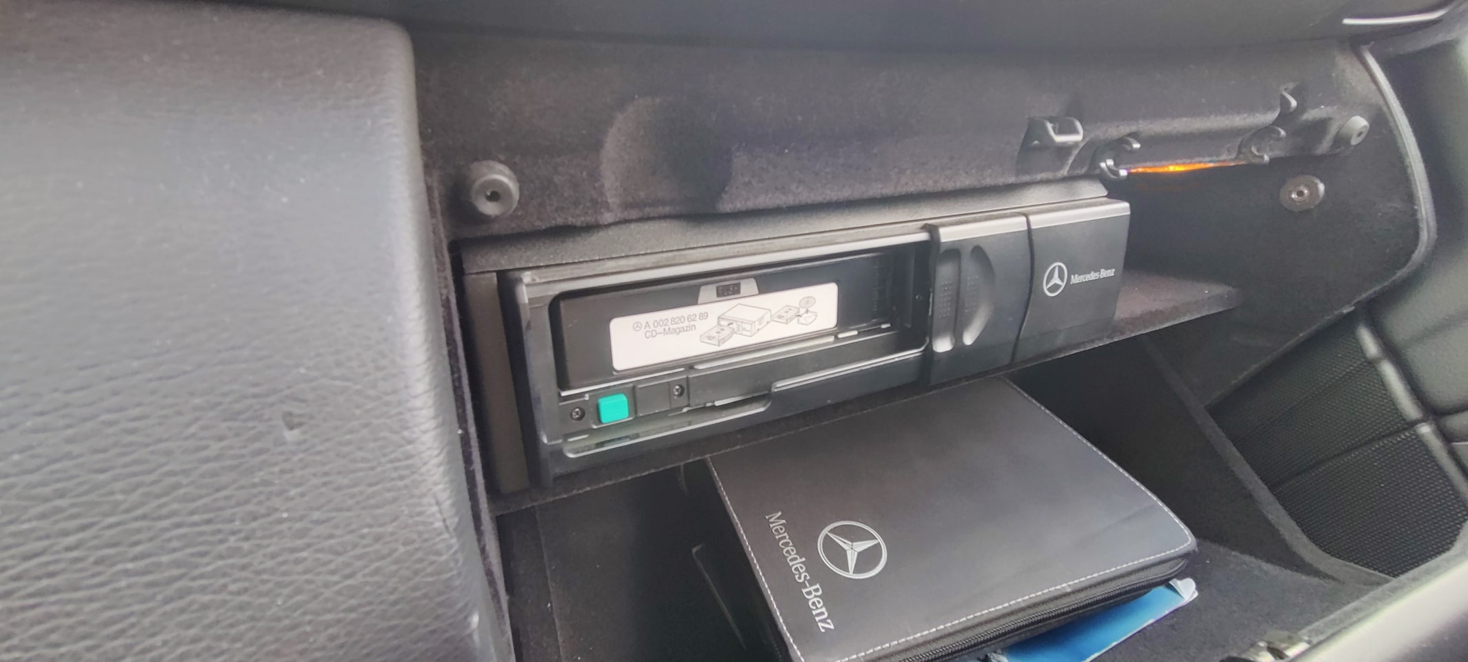 Mercedes-Benz CLC-klasse - 200 K. Airco, cruise control, boekjes aanwezig).