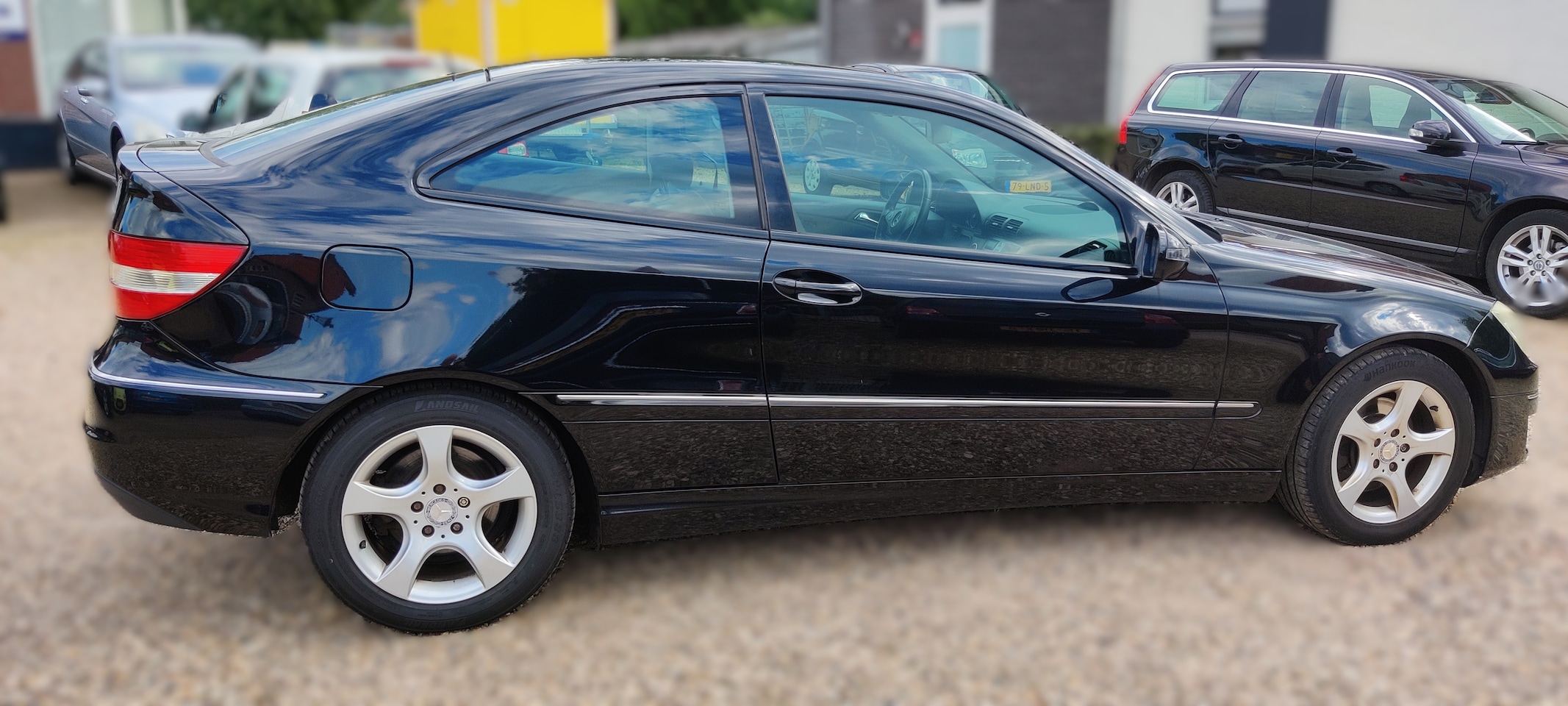 Mercedes-Benz CLC-klasse - 200 K. Airco, cruise control, boekjes aanwezig).