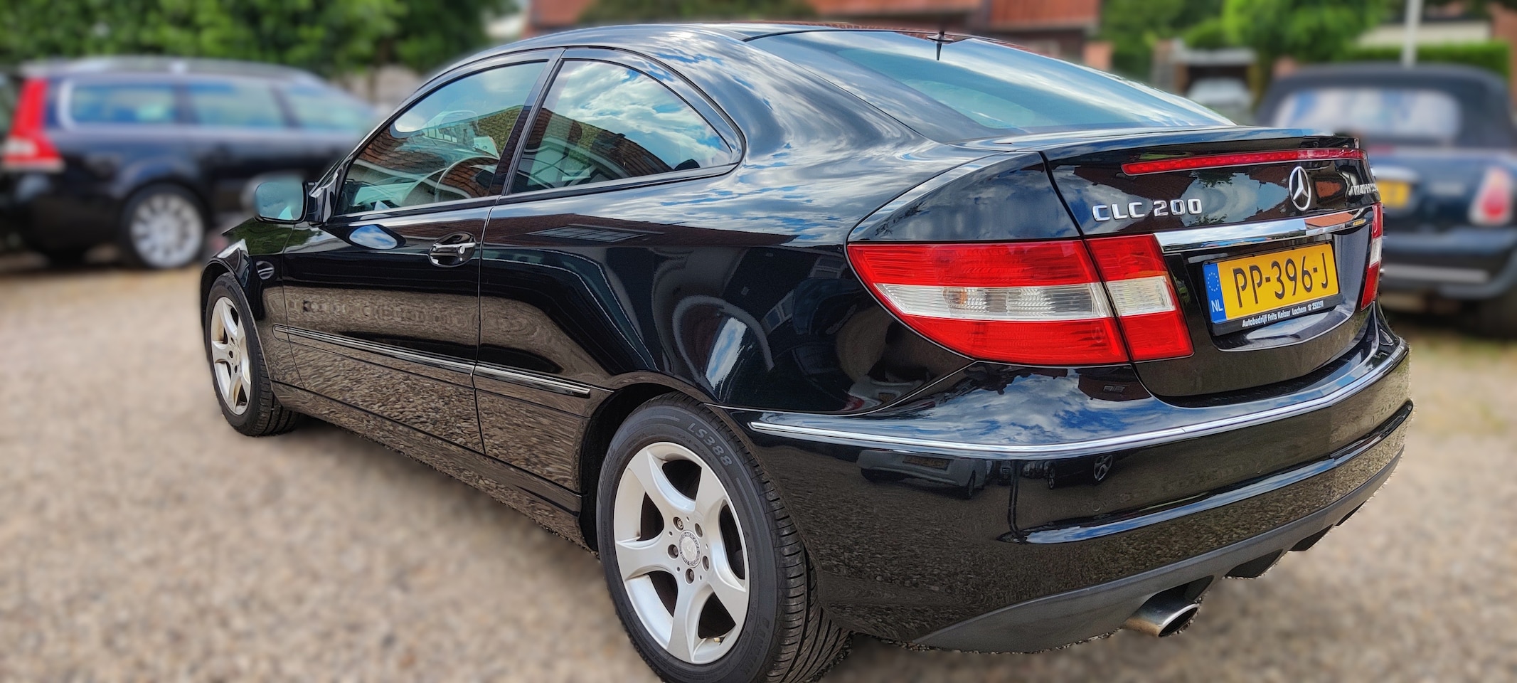 Mercedes-Benz CLC-klasse - 200 K. Airco, cruise control, boekjes aanwezig).