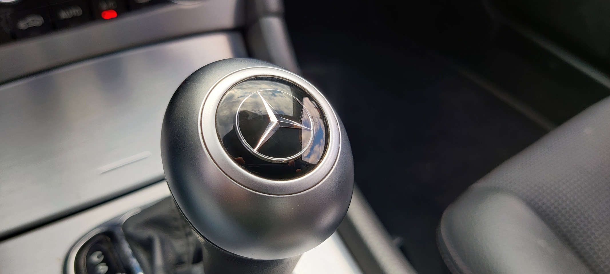Mercedes-Benz CLC-klasse - 200 K. Airco, cruise control, boekjes aanwezig).