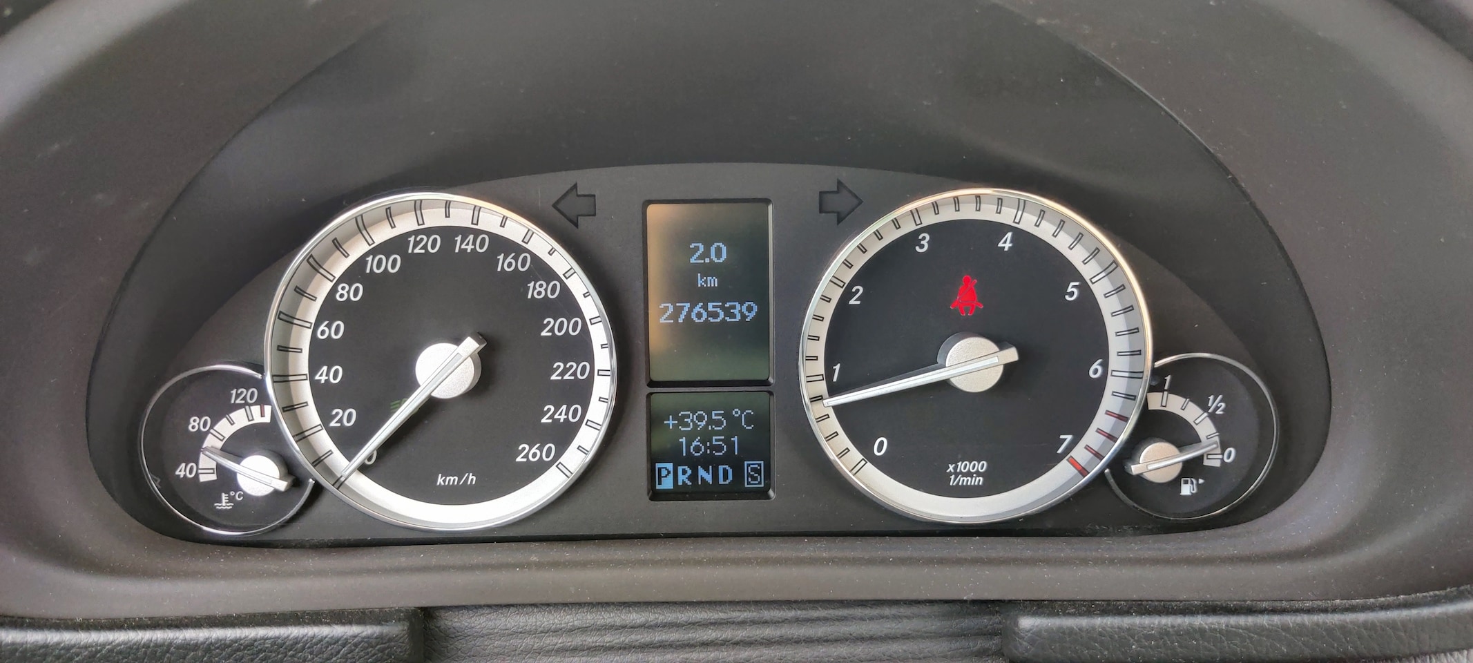 Mercedes-Benz CLC-klasse - 200 K. Airco, cruise control, boekjes aanwezig).