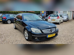 Mercedes-Benz CLC-klasse - 200 K. Airco, cruise control, boekjes aanwezig).