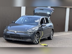 Volkswagen Golf - 1.4 eHybrid