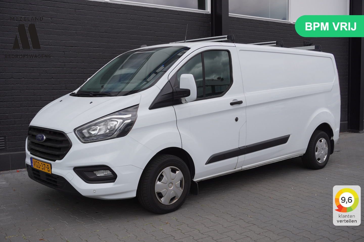 Ford Transit Custom - 2.0 TDCI L2 EURO 6 - Airco - Navi - Cruise - €12.950,- Excl. - AutoWereld.nl