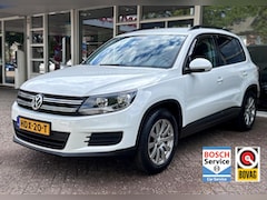 Volkswagen Tiguan - 1.4 TSI Comfort&Design Navi, Climat, Cruise, Trekhaak