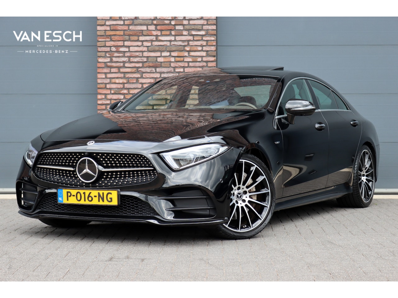Mercedes-Benz CLS-klasse - 450 4MATIC AMG Line 'Edition 1' | Premium+ | Luchtvering | Distronic+ | Massage | Schuifda - AutoWereld.nl