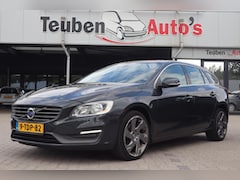 Volvo V60 - 2.0 D4 Momentum | Cruise control | Navigatie | Climate control | Trekhaak