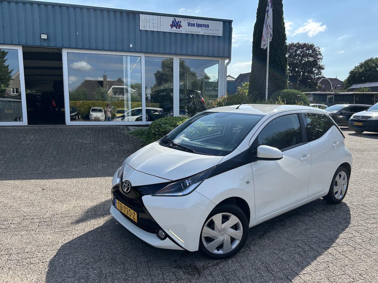 Toyota Aygo - 1.0 VVT-i x-nav Apple Carplay - AutoWereld.nl