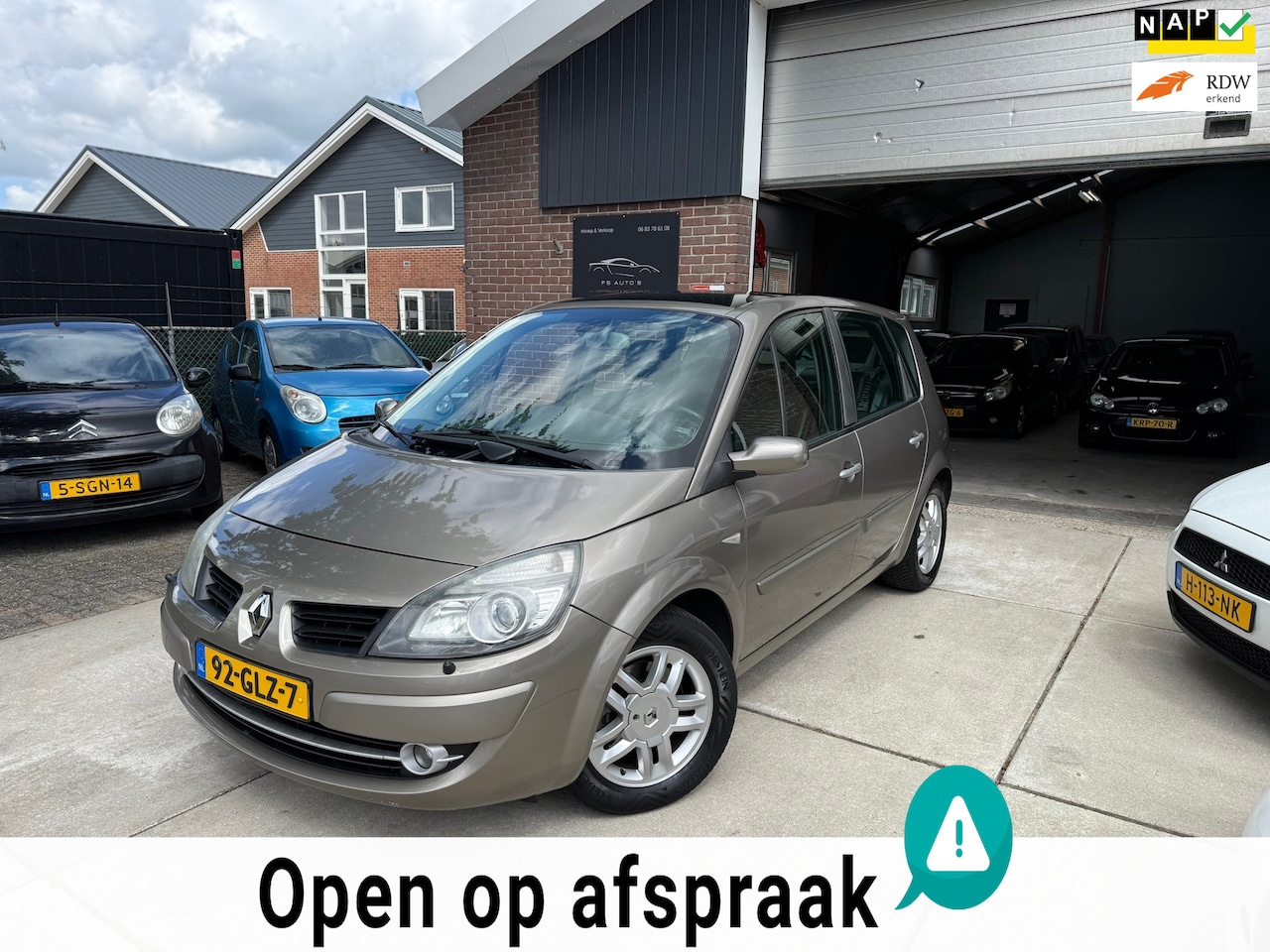Renault Scénic - 2.0-16V Tech Line |NEW APK|AIRCO|AUTOMAAT|NAP|CRUISE|NAVI|PANO|TREKHAAK|CLIMA|STARTSTOP|EL - AutoWereld.nl