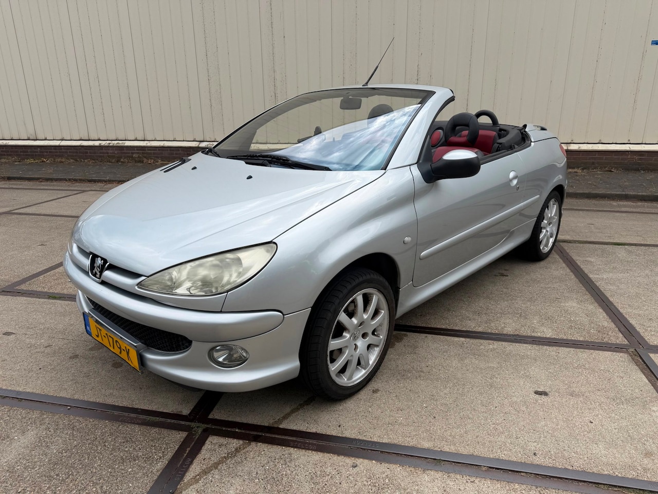 Peugeot 206 CC - 1.6-16V Roland Garros automaat - AutoWereld.nl
