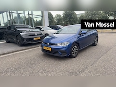 Volkswagen Polo - 1.0 TSI Life | 95 PK | Parkeersensoren | Digital Cockpit | Airco | App Connect / Android A