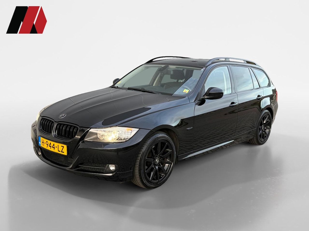 BMW 3-serie Touring - 320i | Rijdt en schakelt perfect | Trekhaak - AutoWereld.nl