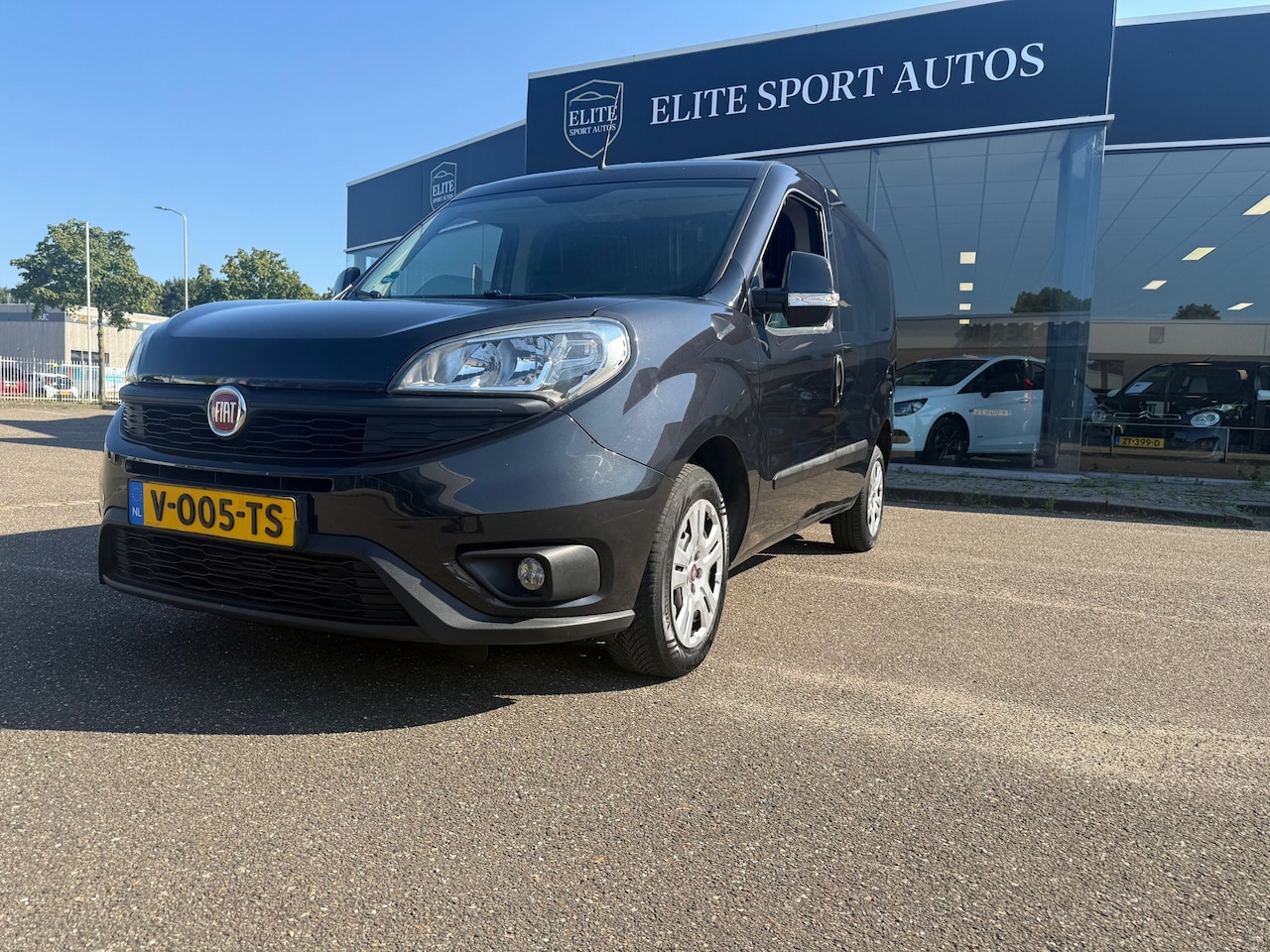 Fiat Doblò Cargo - 1.6 MJ L1H2 SX I Airco I Navi I - AutoWereld.nl