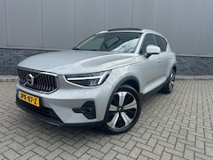 Volvo XC40 - 1.5 T5 ULT. BRIGHT+Leder en Pano Dak+Plug in