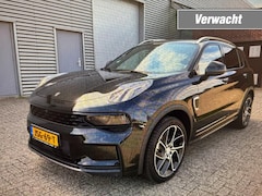 Lynk & Co 01 - 1.5 261pk PHEV BlackLine, Pano, Carplay, Cam360, BLIS, Memory, Lane Ass., Stoelverw, LED,