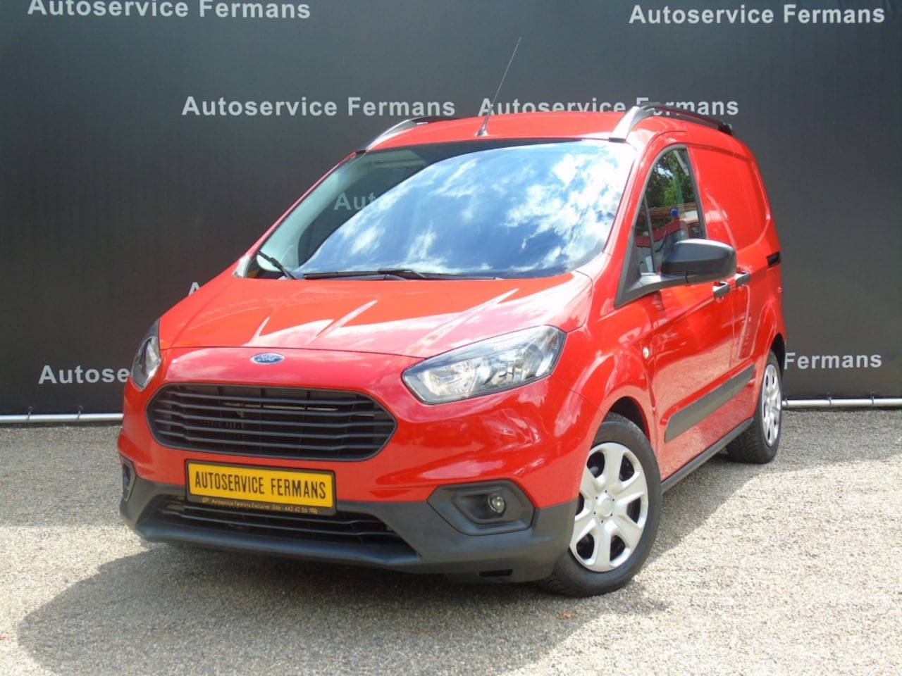 Ford Transit Courier - 1.0 Trend Ecoboost 100 PK - 2022 - Navi - 2x schuifdeur - AutoWereld.nl