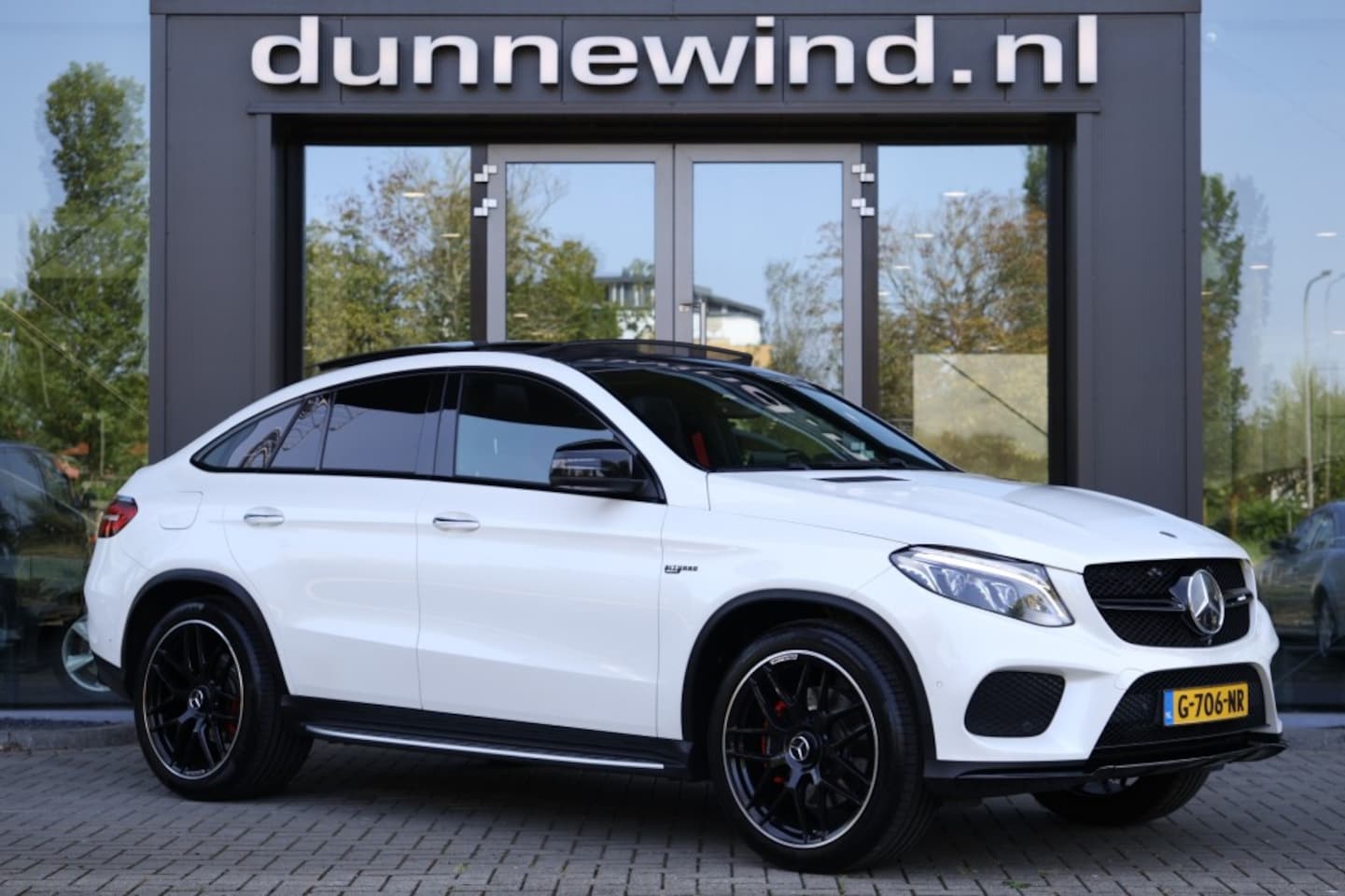 Mercedes-Benz GLE-Klasse - GLE 43 AMG*COUPE*PANORAMA*HenK*TREKHAAK*DISTRONIC*22INCH* - AutoWereld.nl