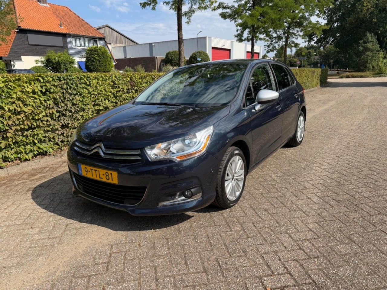 Citroën C4 - 1.2 PURET. EXCLUSIVE. Airco. nav. nieuwe distributieriem. - AutoWereld.nl