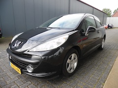 Peugeot 207 - 1.4 XR