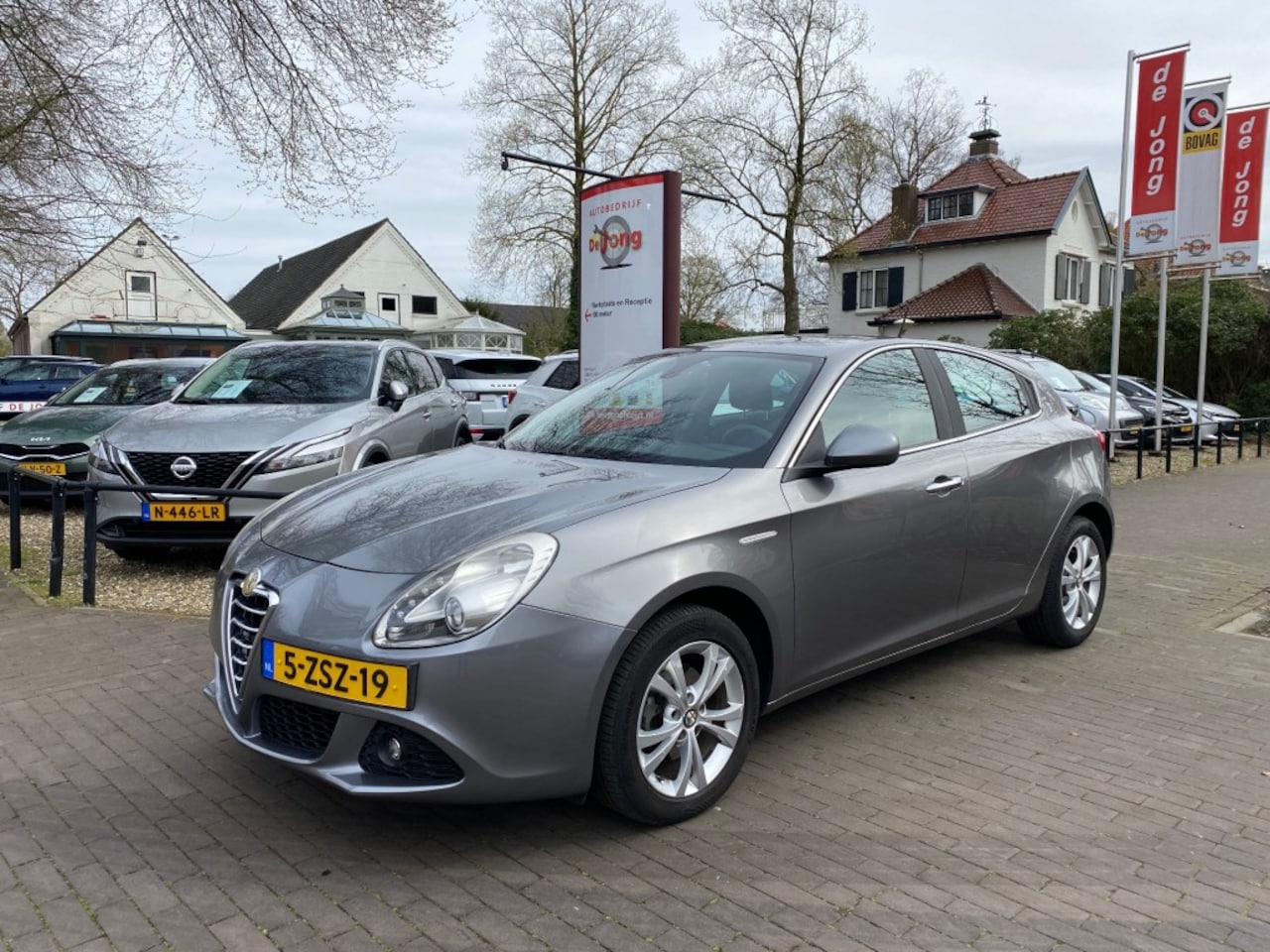 Alfa Romeo Giulietta - 1.4 T DISTINCTIVE 170PK / CRUISE CTR. / LED / AIRCO-ECC / PDC / 16'' LM-VELGEN - AutoWereld.nl