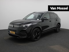 Volkswagen Tiguan - 1.5 eHybrid R-Line Edition 204 PK| Automaat | Black Style | Panorama Schuif/Kantel Dak | T