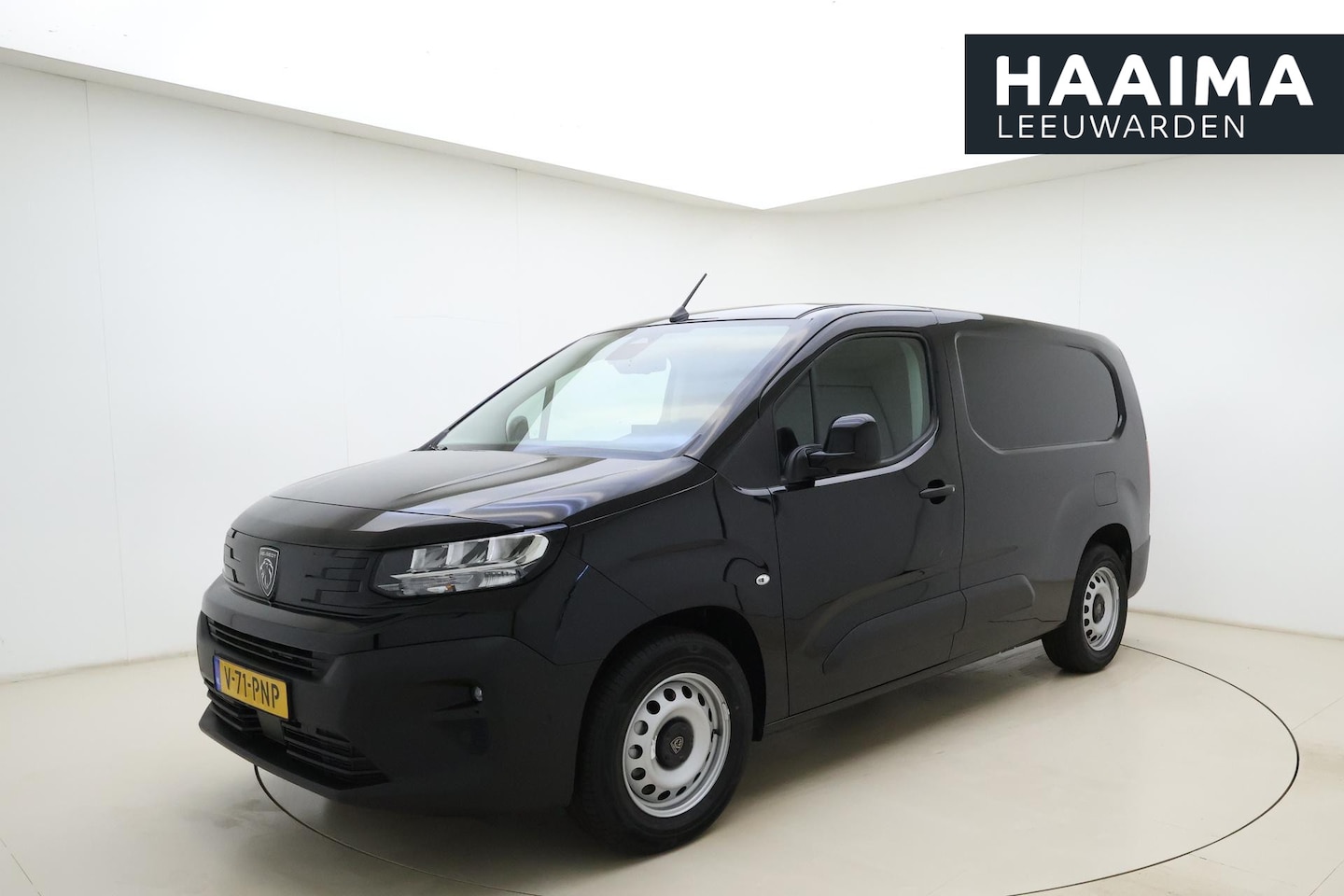 Peugeot e-Partner - 136 L2 50 kWh Camera l PDC l Wireless Apple Carplay & Android Auto l TomTom Navigatie Full - AutoWereld.nl