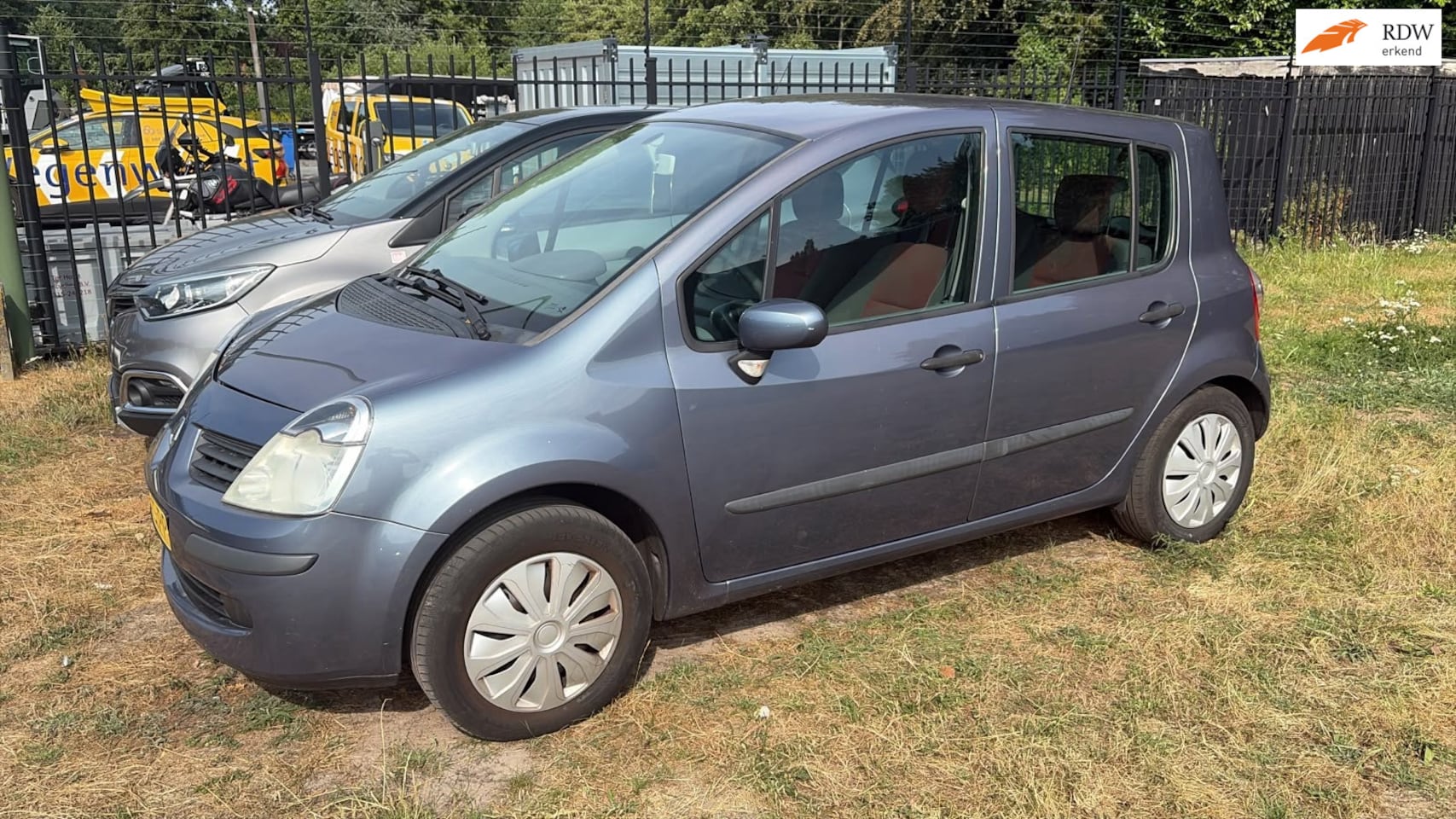 Renault Modus - 1.4-16V Air nieuwe distributie riem airco elektrische ramen boeken aanwezig zeer leuke aut - AutoWereld.nl