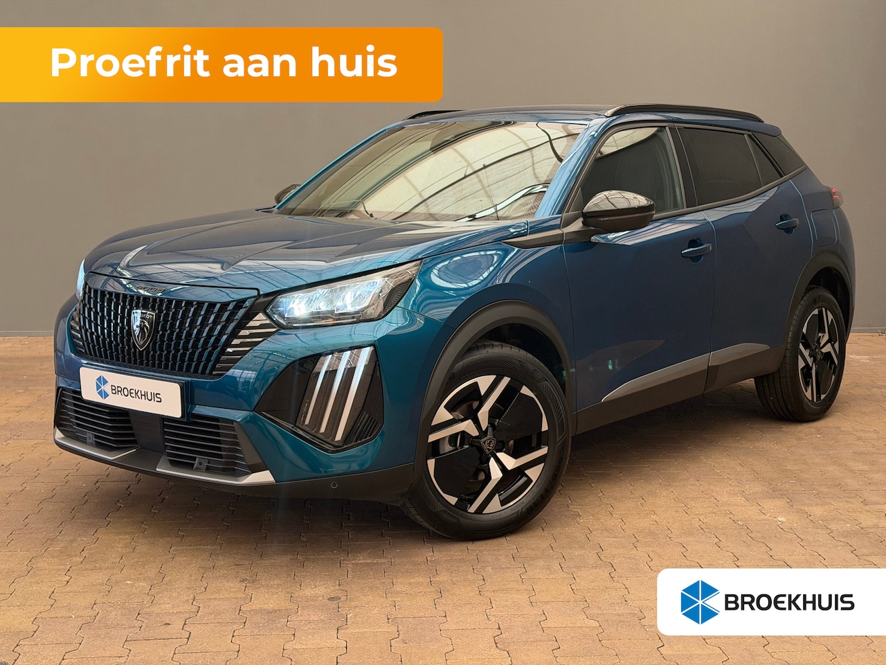 Peugeot 2008 - 1.2 PureTech 100 Allure Achteruitrij Camera | Parkeersensoren | LED | Leder/Stof | Climate - AutoWereld.nl
