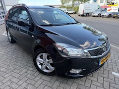 Kia Cee'd Sporty Wagon - 1.4 CVVT Seven | BLUETOOTH | NAVI | NAP |