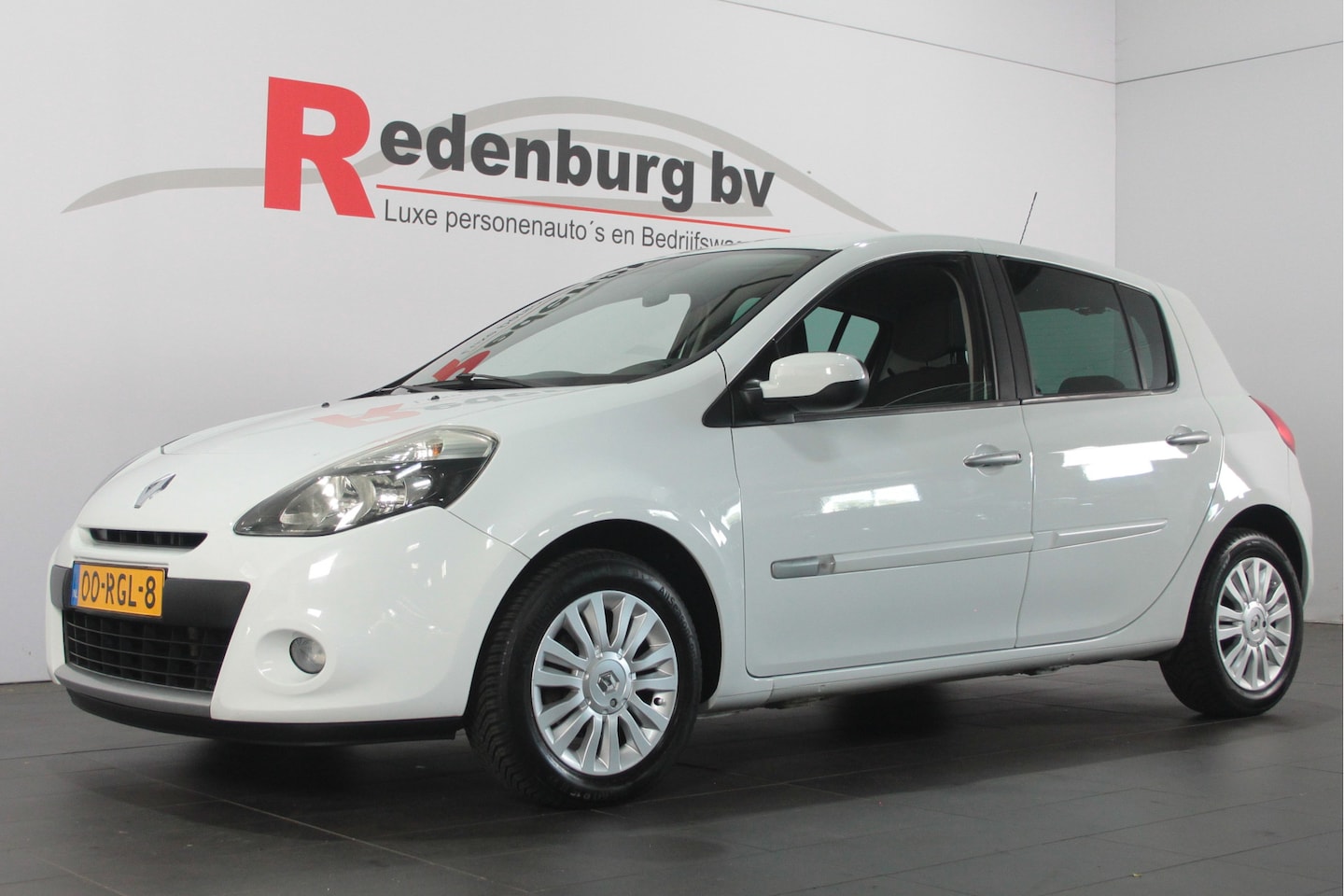 Renault Clio - 1.2 Collection - Airco / Cruise / Radio cd - AutoWereld.nl